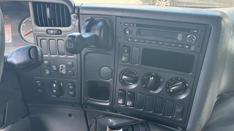 SCANIA P-310 B 8x2 (diesel) (E5)