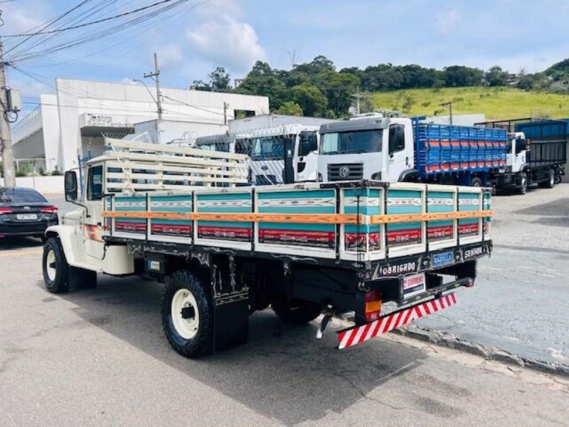 Toyota Band.Picape Chassi Longo Diesel