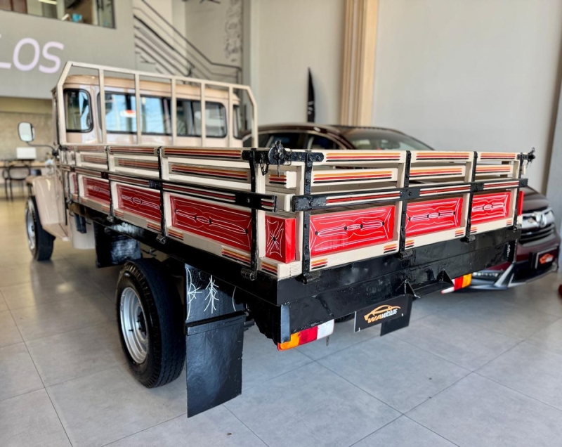Toyota Band.Picape Chassi Longo Diesel
