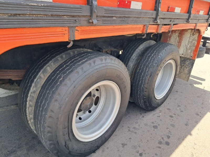 MERCEDES-BENZ L-1313 3-Eixos 2p (diesel)