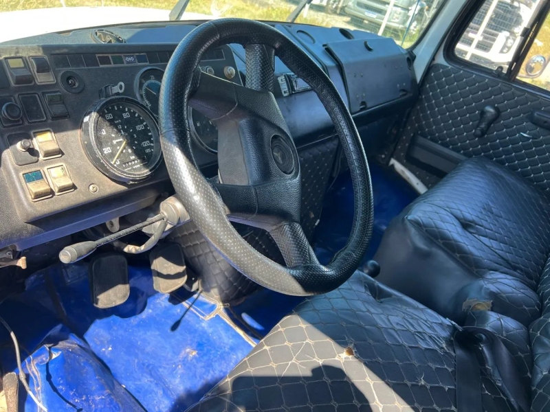 MERCEDES-BENZ L-1314 3-Eixos 2p (diesel)