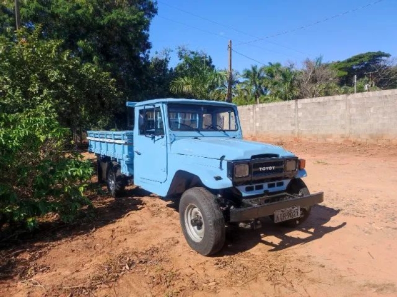 Toyota Band.Picape Chassi Longo Diesel