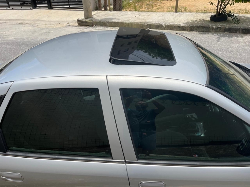 GM - Chevrolet Vectra GL 2.2 MPFI Milenium